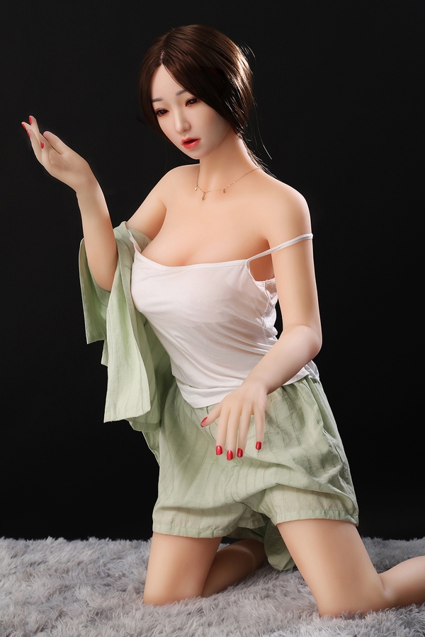 158cm D Cup TPE body&Silicone head Petite Breasts Voluptuous Thin Lips Celebrity Sex Dolls Gallery 2