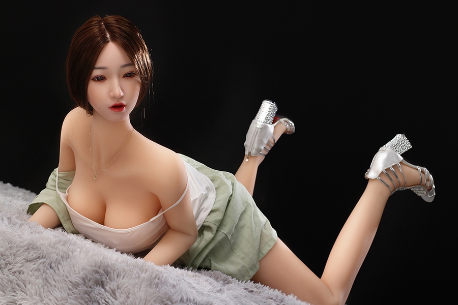 158cm D Cup TPE body&Silicone head Thin Lips Petite Breasts Amber Eyes Celebrity Sex Dolls Gallery 3