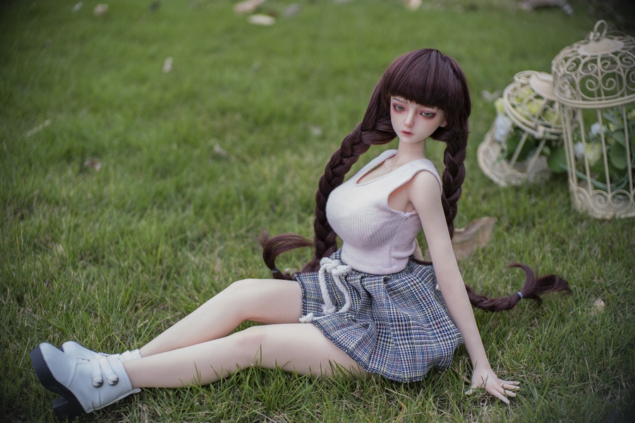 60cm D Cup Silicone Thin Lips Hourglass Hazel Eyes Lifelike Sex Doll Detail View 2