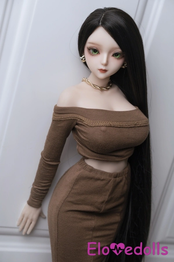 60cm D Cup Silicone Hourglass Medium Breasts Hazel Eyes Anime Sex Doll Detail View 2