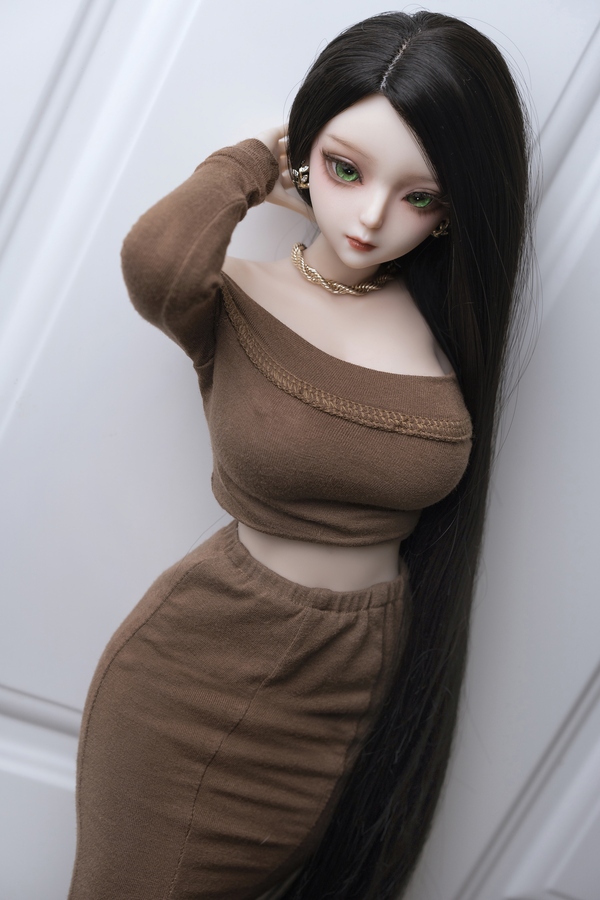 60cm D Cup Silicone Hourglass Medium Breasts Hazel Eyes Anime Sex Doll Detail View 3