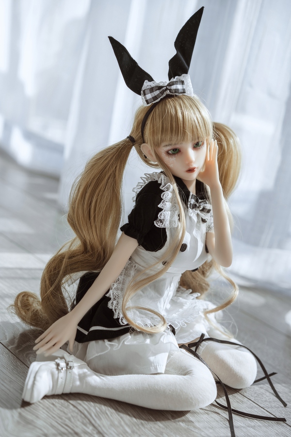 60cm D Cup Silicone Medium Breasts Gray Eyes Thin Lips Anime Sex Doll Gallery 4