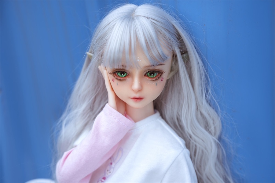 60cm D Cup Silicone Thin Lips Gray Eyes Medium Breasts Anime Sex Doll Gallery 5