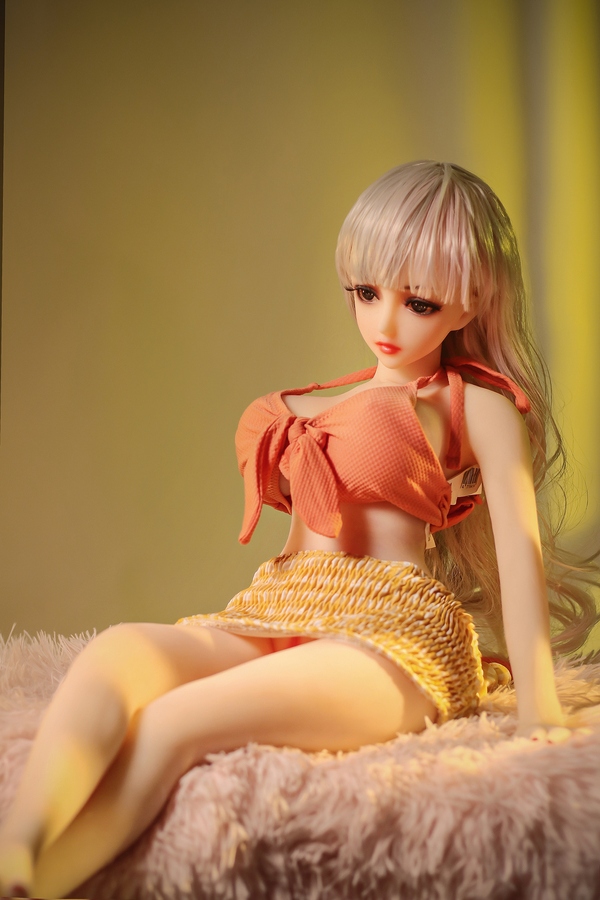 68cm D Cup TPE Petite Thin Lips Blonde Anime Sex Doll Gallery 4