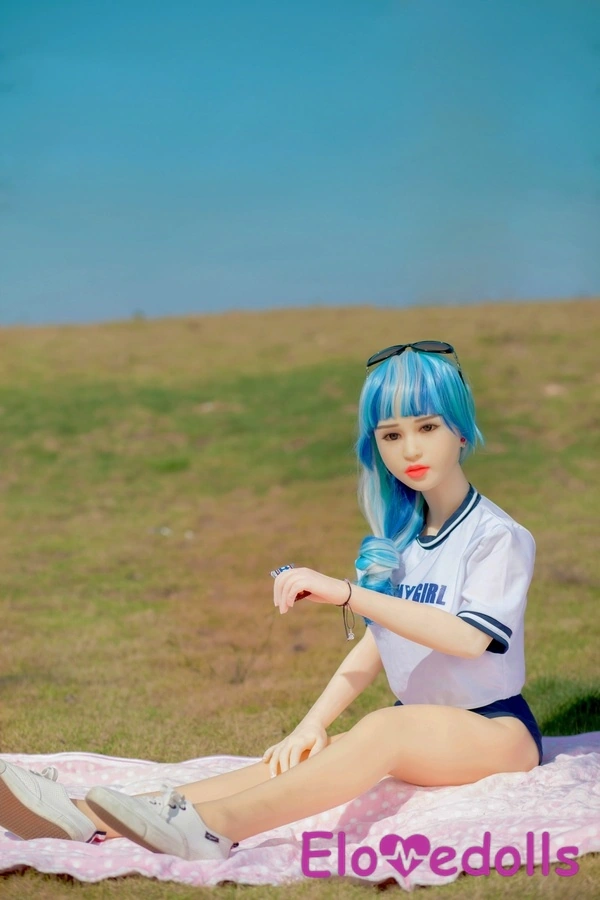 140cm TPE drobná malá prsa s košíčky F, modré oči, anime sex panenka, galerie 2