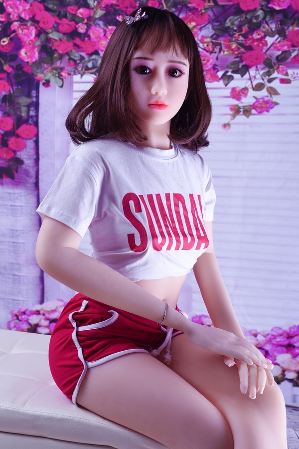 140cm F Cup TPE Slim Brunette Small Breasts European Sex Doll Detail View 1