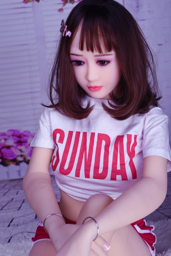 140cm F Cup TPE Small Breasts Slim Brunette European Sex Doll Detail View 13