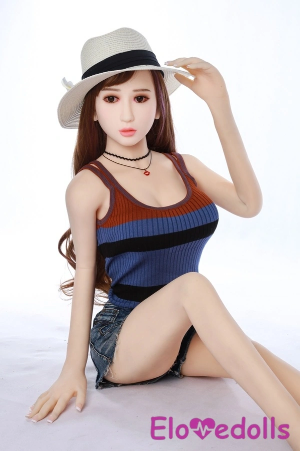140cm F Cup TPE Brunette Thin Lips Amber Eyes Sex Doll Gallery 2