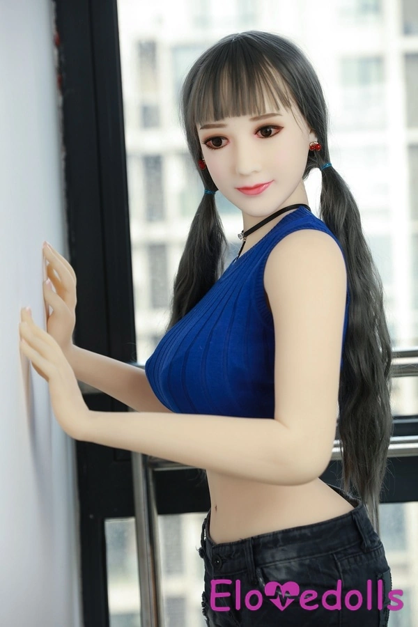 Boneka Seks TPE Hitam Abu-abu 148cm G Cup Bibir Tipis Detail Tampilan 1