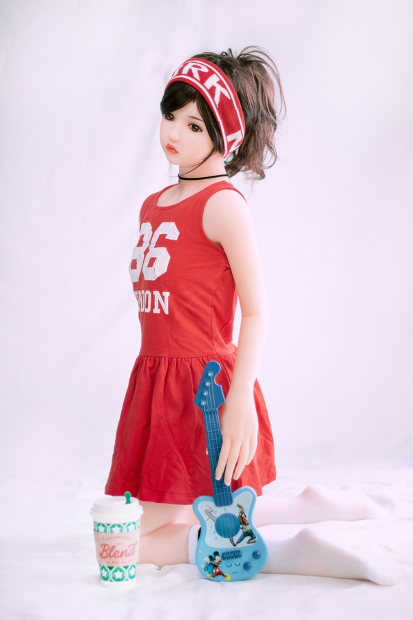140cm F Cup TPE Pink Petite Amber Eyes Anime Sex Doll Detail View 8