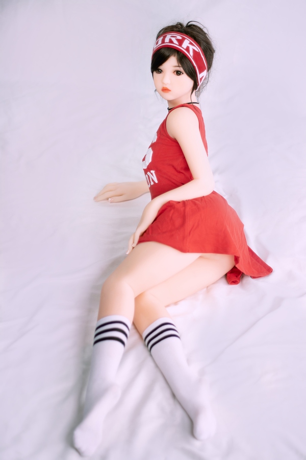 140cm F Cup TPE Thin Lips Pink Petite Anime Sex Doll Detail View 14