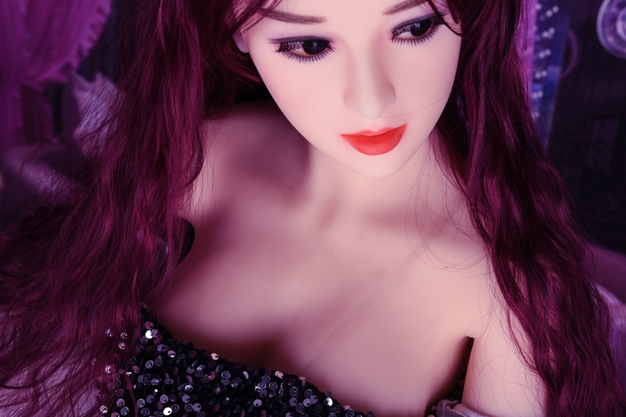 148cm G Cup TPE Amber Eyes Brunette Glossy Lips Realistic Sex Doll Detail View 3