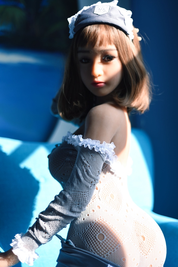 140cm F Cup TPE Petite Breasts Thin Lips Brunette Realistic Sex Doll Gallery 7