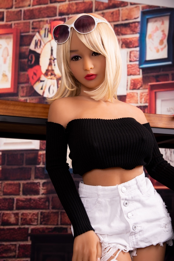 d07053 13 doll
