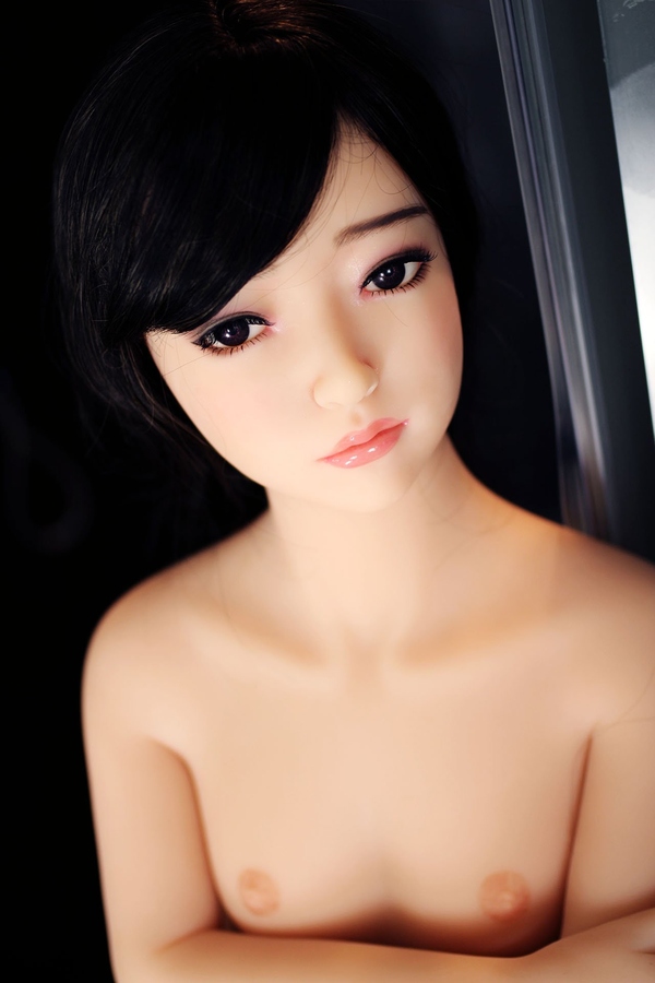 140cm F Cup TPE Black Petite Breasts Thin Lips Anime Sex Doll Detail View 9