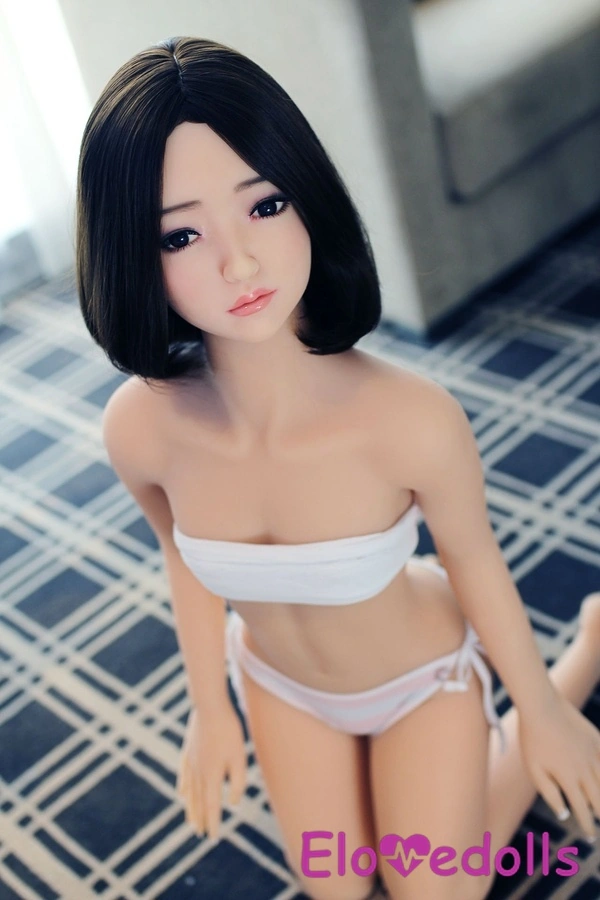 140cm F Cup TPE Petite Amber Eyes Thin Lips Asian Sex Doll Detail View 7