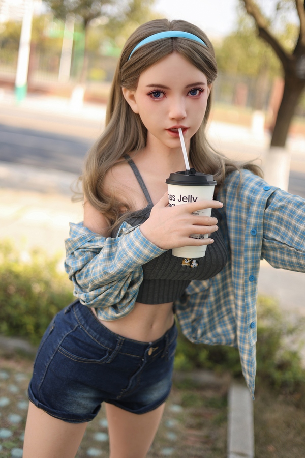 150cm E Cup Silicone Petite Blonde Gray Eyes Japanese Sex Doll Gallery 6