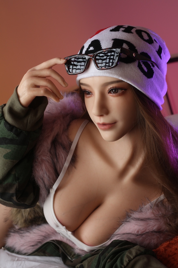 158cm E Cup Silicone Small Breasts Petite Full Lips American Sex Doll Gallery 9