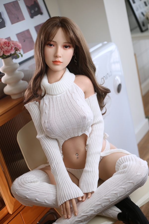 150cm E Cup Silicone Petite Gray Eyes Thin Lips Chinese Sex Doll Gallery 5