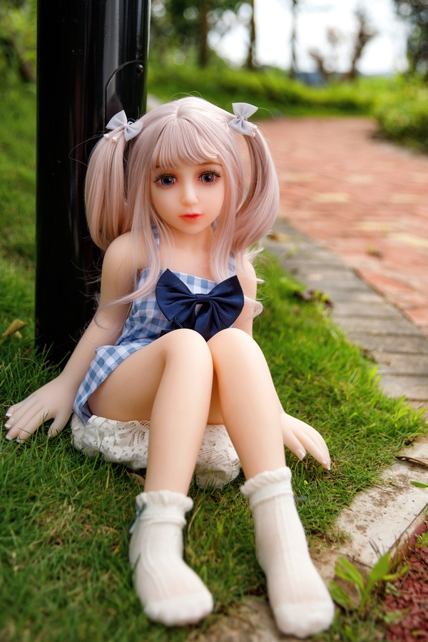 70cm B Cup TPE Blue Eyes Petite White Sex Doll Product