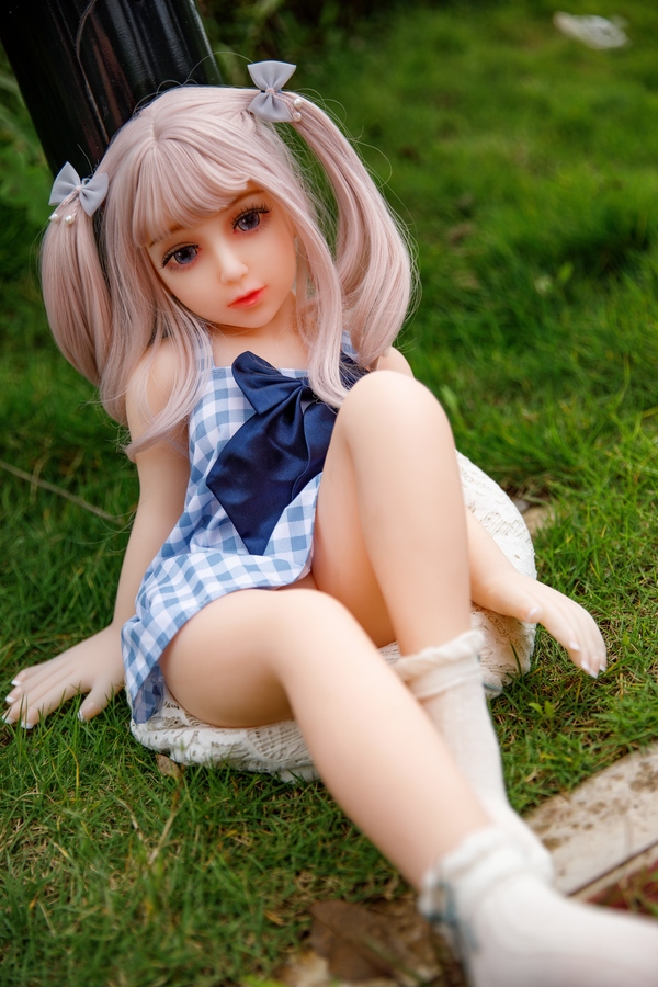 70cm B Cup TPE Thin Lips Petite Blue Eyes Sex Doll Gallery 3