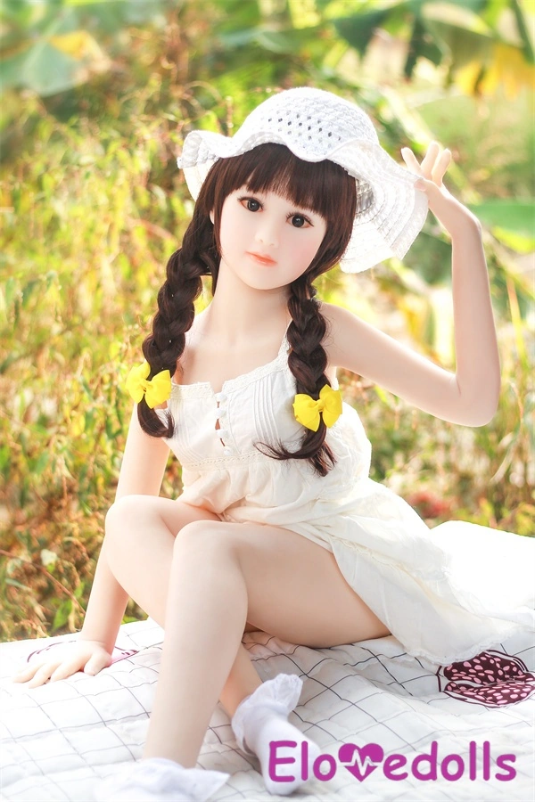 vysoce kvalitní panenka