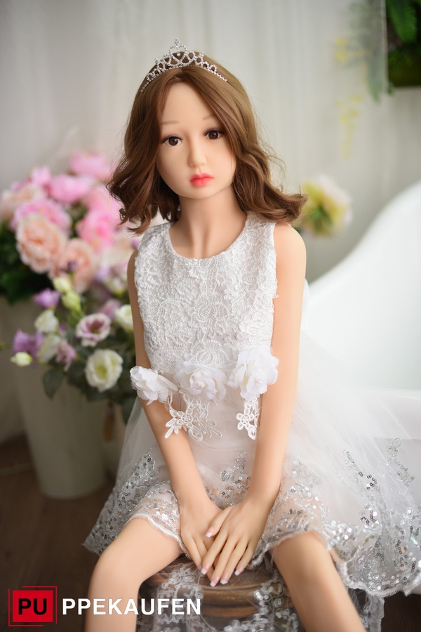 125cm D Cup TPE White Gray Eyes Petite Breasts Realistic Sex Doll Detail View 4
