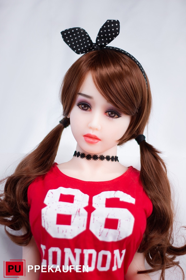 125cm D Cup TPE Petite Breasts Glossy Lips Red Sex Doll Detail View 7