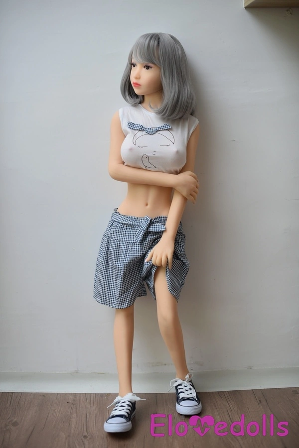 Poupée sexuelle réaliste grise, bonnet D, 125 cm, TPE, lèvres fines, petite poitrine, vue détaillée 1