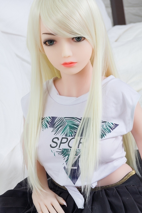 105cm D Cup TPE Blonde Petite Breasts Teen Sex Doll Product