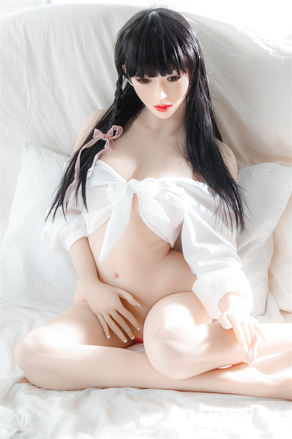 176cm ebony love doll