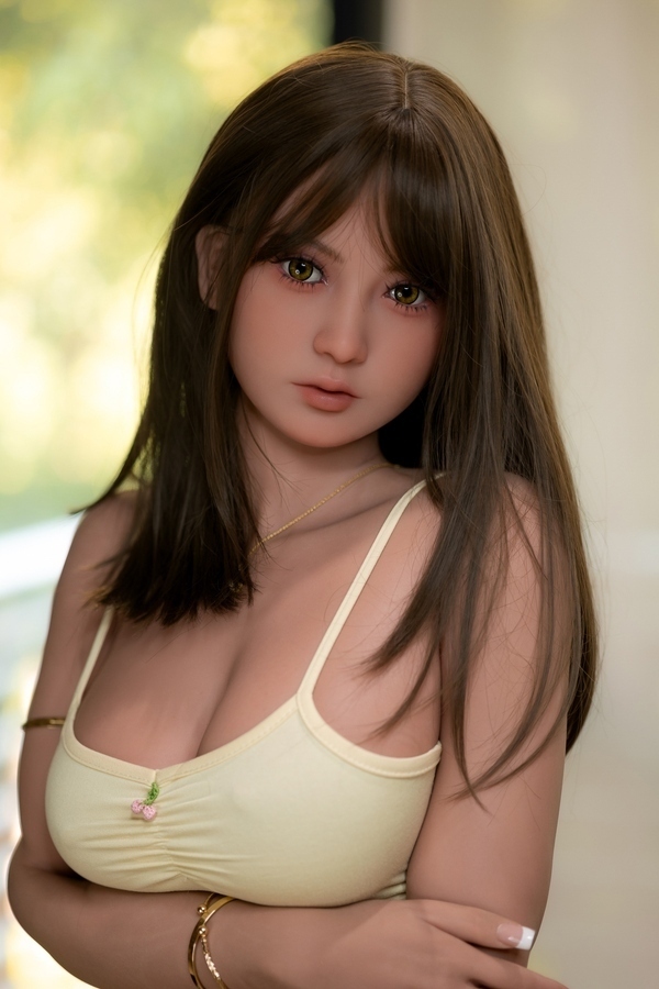 166cm E Cup TPE Amber Eyes Voluptuous Brunette Realistic Sex Doll Gallery 4