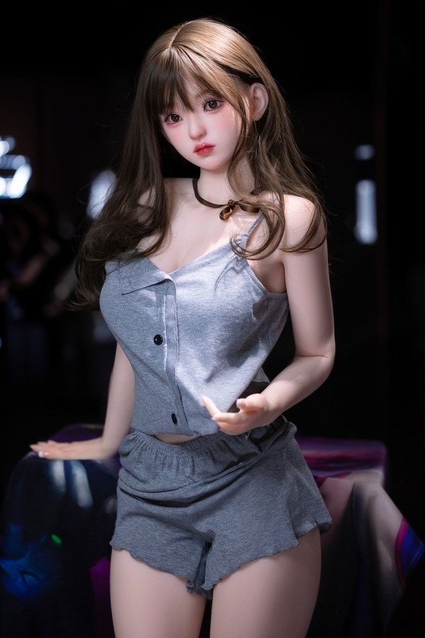 157cm D Cup TPE Small Breasts Thin Lips Brunette Realistic Sex Doll Detail View 2