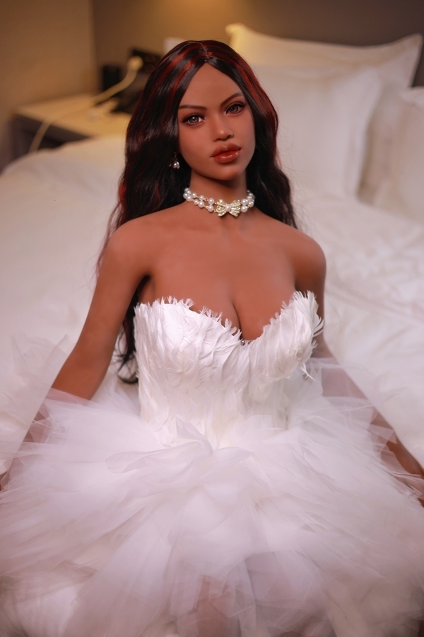 148cm D Cup TPE Hazel Eyes Petite Breasts Brunette European Sex Doll Product