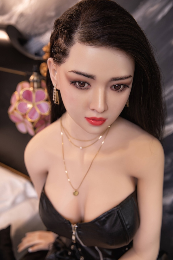 100cm C Cup TPE Blonde Amber Eyes Thin Lips Realistic Sex Doll Detail View 25