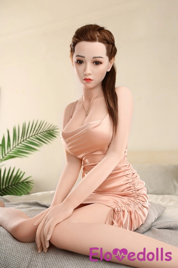 148cm C Cup TPE Thin Lips Amber Eyes Small Breasts Real Doll Gallery 2