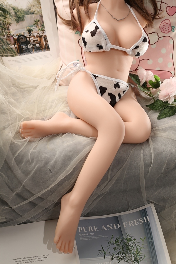 70cm D Cup TPE Amber Eyes Voluptuous Thin Lips Sex Doll Torso Gallery 6