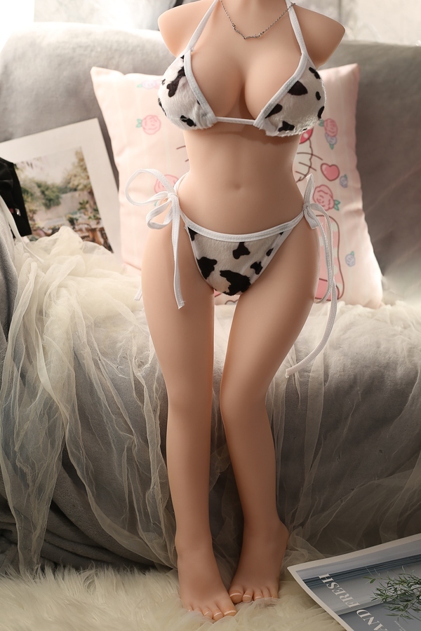 70cm D Cup TPE Amber Eyes Voluptuous Thin Lips Sex Doll Torso Detail View 2