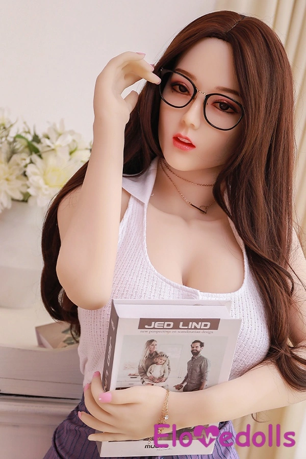 168 cm nejlepší sexuální panenky