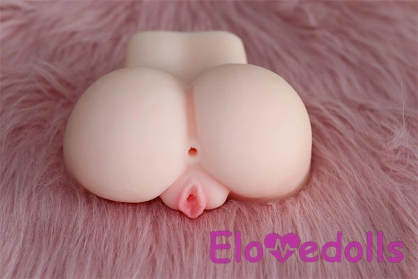 ตุ๊กตาเพศสัมพันธ์วัยรุ่น