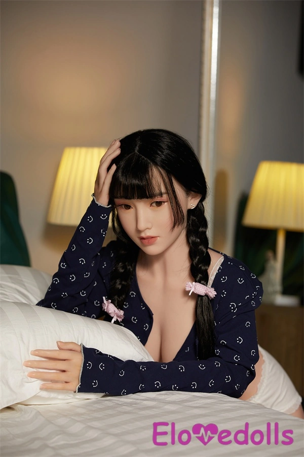 đồ chơi tình dục thực tế