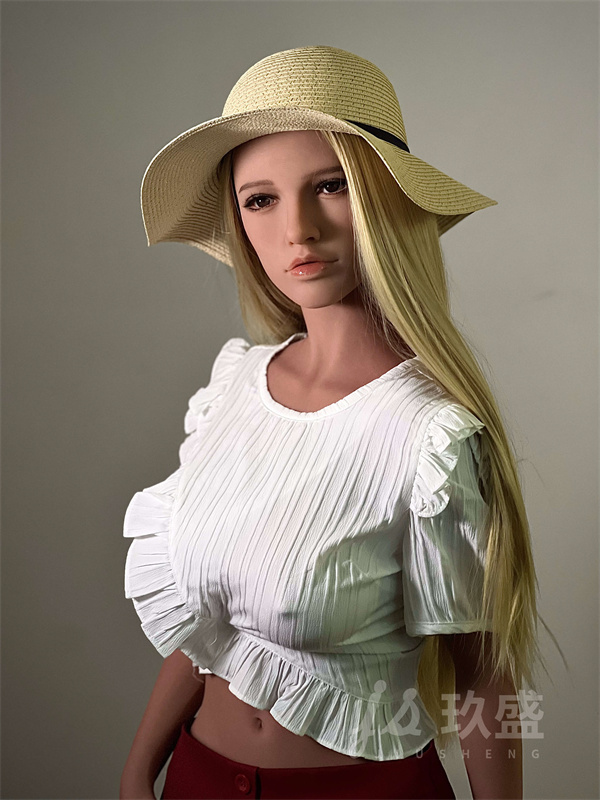 realist love doll