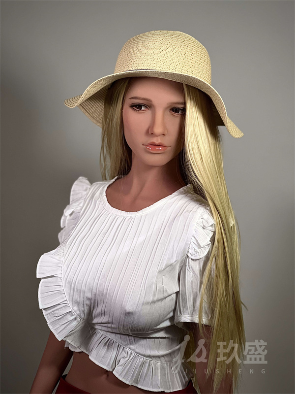 dream girl love doll