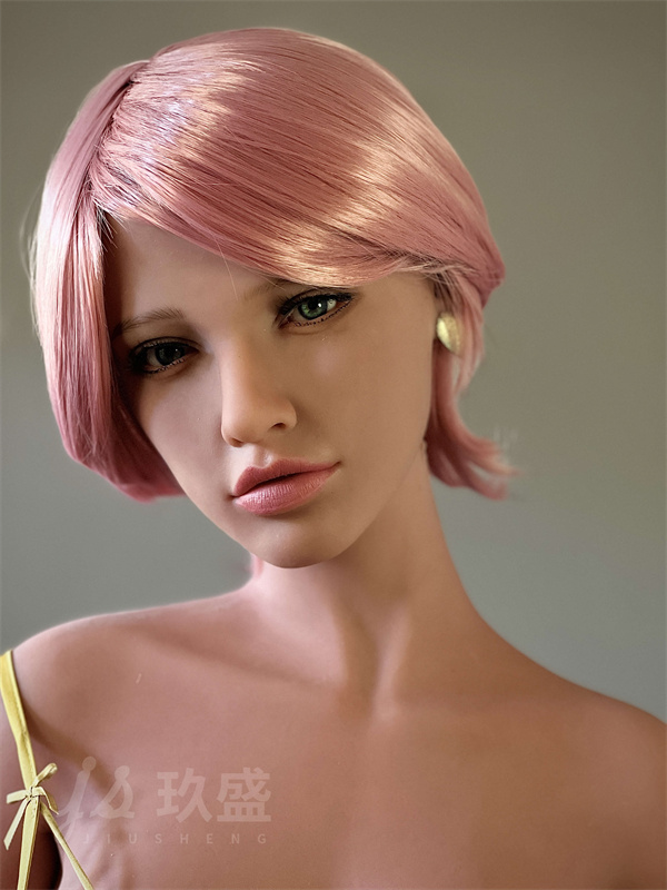 flat chest sex doll