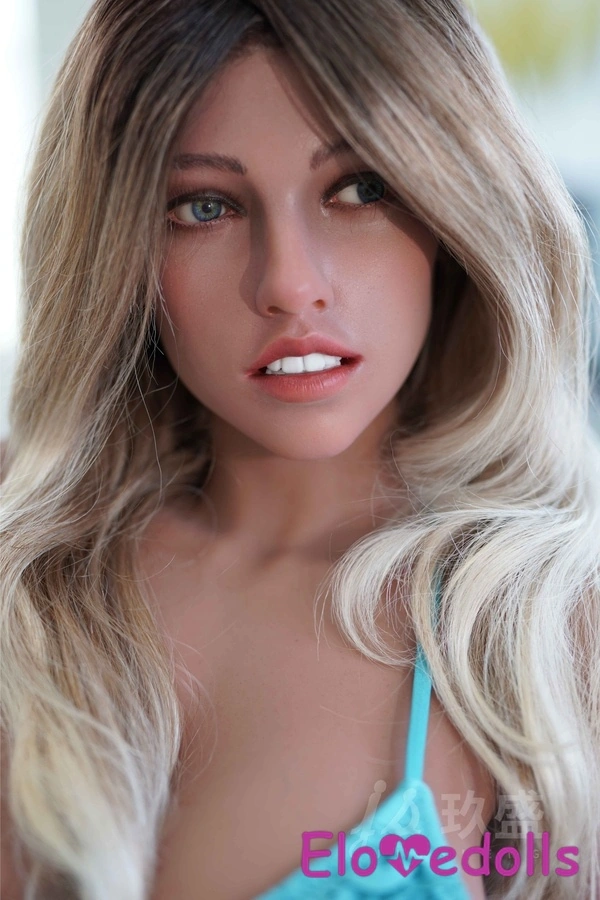 Boneka Seks Realistis Berukuran 162cm dengan Kepala Silikon dan Tubuh TPE, Mata Abu-abu, Payudara Mungil, Pirang, Tampilan Detail 31