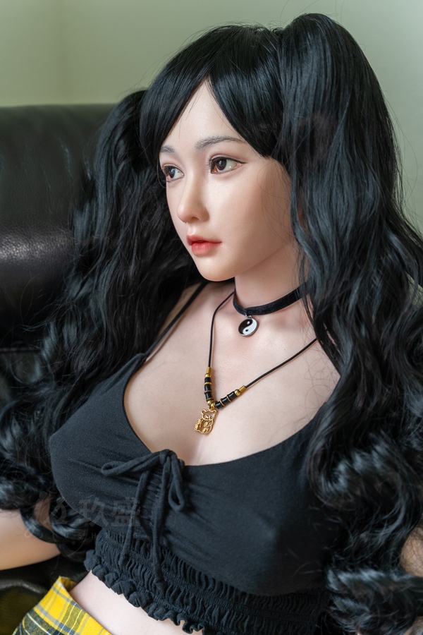 158cm D Cup Silicone Black Voluptuous Amber Eyes Asian Sex Doll Gallery 4