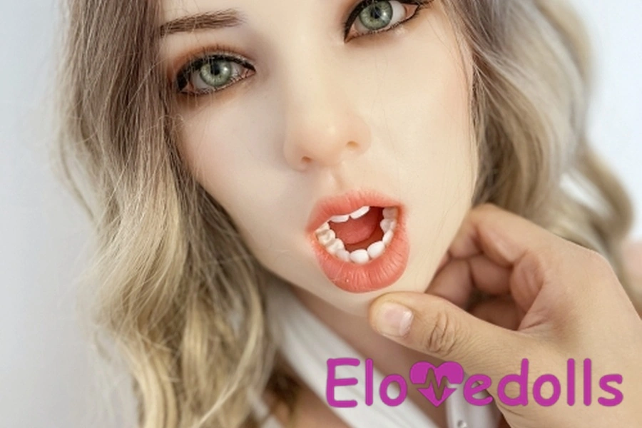 160cm D Cup Silicone Petite Breasts Thin Lips Gray Eyes European Sex Doll Detail View 4
