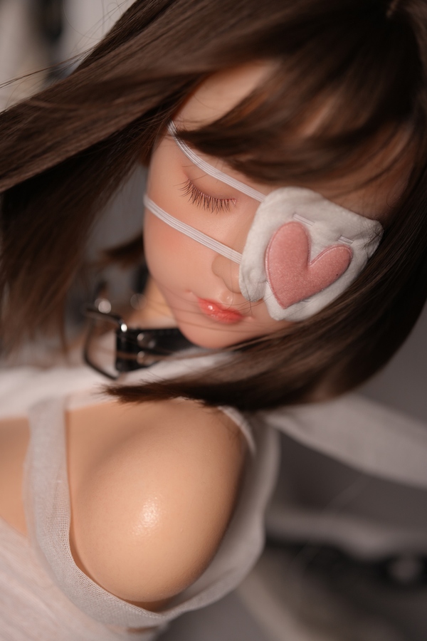 76cm A Cup Silicone Thin Lips Petite White Sex Doll Torso Detail View 12