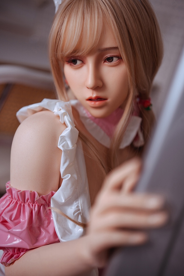 160cm E Cup Silicone Gray Eyes Pink Petite Breasts Japanese Sex Doll Detail View 1