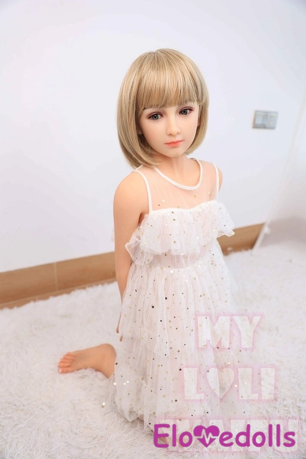 Muñeca MLW adulta con cabeza de silicona y cuerpo de TPE, copa AA, 126 cm. Vista detallada 1.